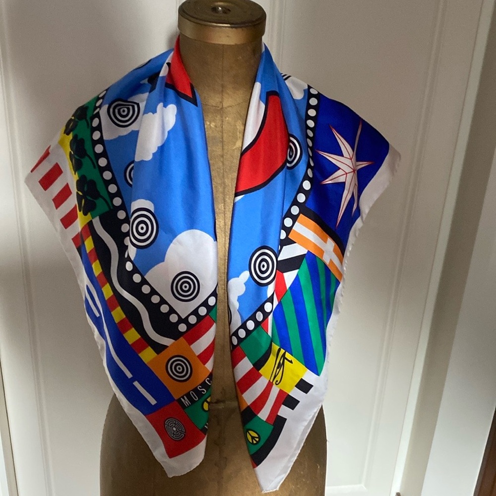 MOSCHINO VINTAGE SCARF.